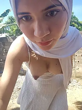 hanaa 18 online show from December 2025 03:00:02 PM