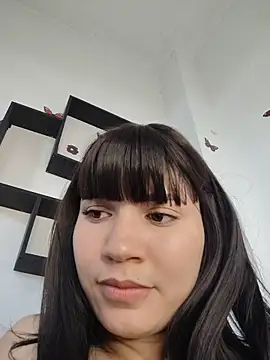 hanaa 18 online show from December 2025 04:01:01 PM