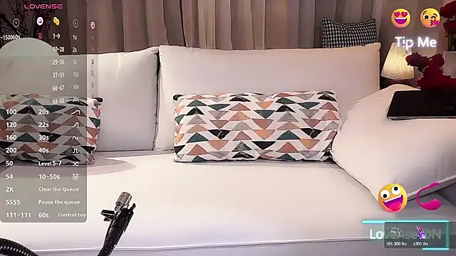 Snapshot of vyizh- chatting on December 2025 02:32:01 PM vyizh- online show from December 2025 02:32:01 PM