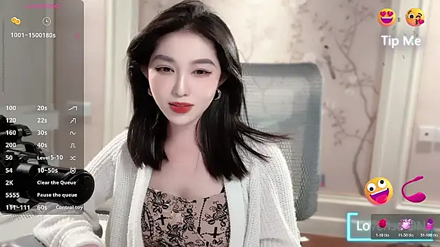 Snapshot of vyizh- chatting on October 2025 01:33:02 PM vyizh- online show from October 2025 01:33:02 PM