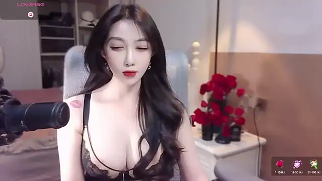 Snapshot of vyizh- chatting on March 2025 06:26:02 AM vyizh- online show from March 2025 06:26:02 AM
