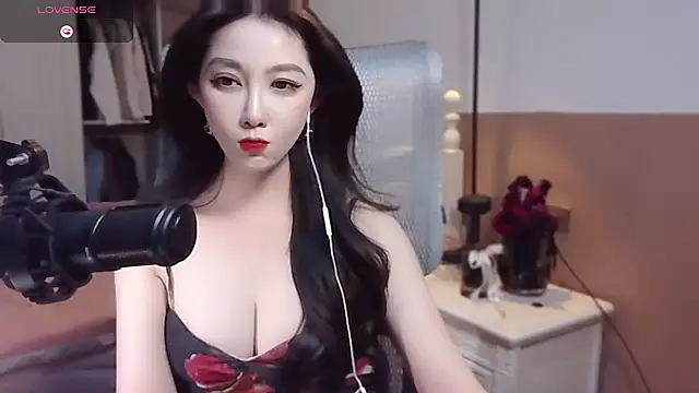 Snapshot of vyizh- chatting on January 2025 08:11:02 AM vyizh- online show from January 2025 08:11:02 AM