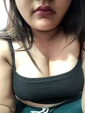  Redwine  online show from March 2025 04:56:02 PM