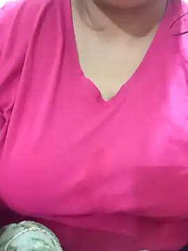 Snapshot of _Redwine_ chatting on February 2026 03:23:02 PM Redwine online show from February 2026 03:23:02 PM