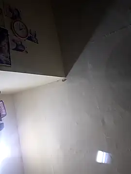  Redwine  online show from September 2025 05:15:01 PM