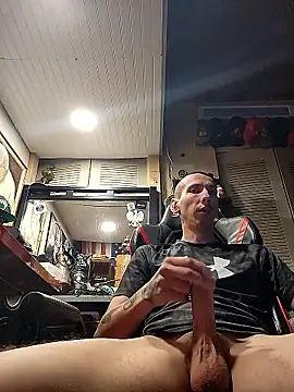 kochanekczek online show from January 2026 05:00:02 AM