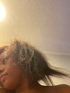 Dellah26 online show from March 2026 07:45:01 AM