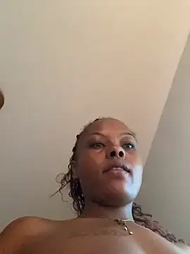 Dellah26 online show from February 2026 01:55:01 PM