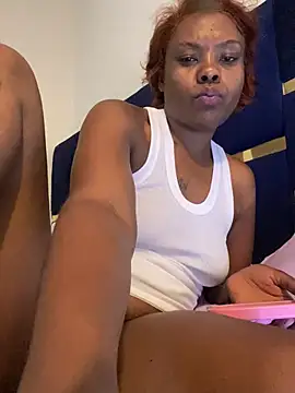 Snapshot of Dellah26 chatting on April 2026 05:25:01 PM Dellah26 online show from April 2026 05:25:01 PM