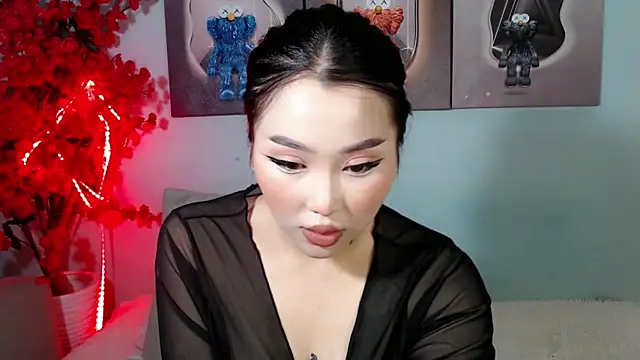 Snapshot of ichiben chatting on November 2025 08:12:01 PM ichiben online show from November 2025 08:12:01 PM