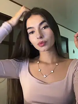 Snapshot of Coralinee_01 chatting on May 2026 11:26:02 PM Coralinee 01 online show from May 2026 11:26:02 PM