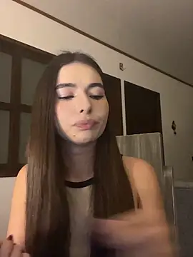 Snapshot of Coralinee_01 chatting on June 2026 12:59:02 AM Coralinee 01 online show from June 2026 12:59:02 AM