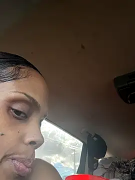 Your Going2Luv Me online show from October 2025 08:20:01 PM