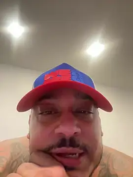 Your Going2Luv Me online show from April 2026 05:30:01 PM