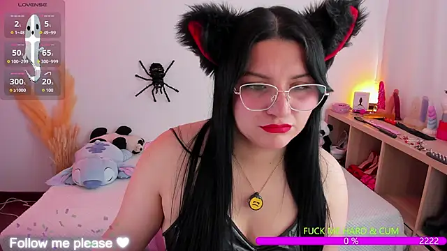 catha cat online show from October 2025 06:41:02 PM