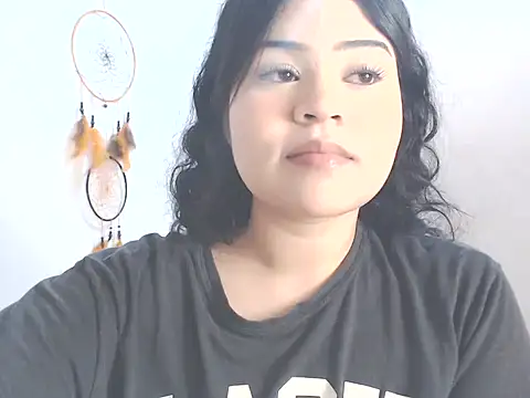 Amara18  online show from December 2024 06:40:01 AM