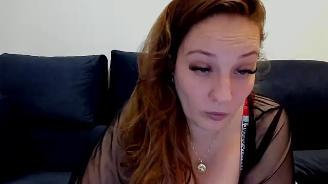 VanessaSquirtt online show from December 2024 04:11:01 AM