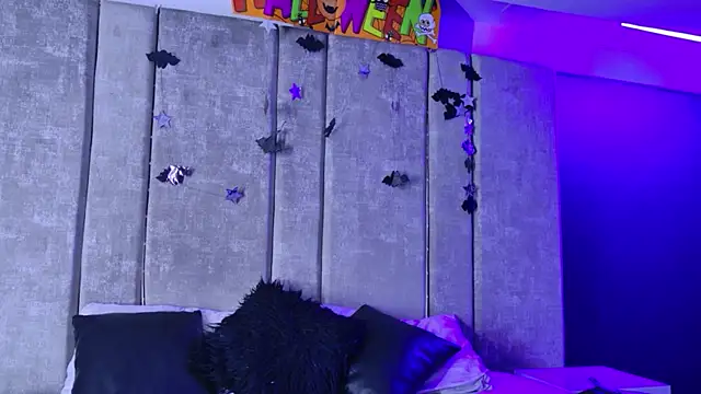 Amareto  online show from October 2025 11:09:01 AM