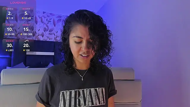 Amareto  online show from November 2025 12:27:02 PM