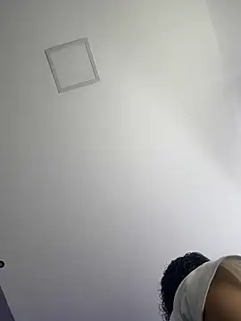 Amareto  online show from December 2025 10:40:01 AM