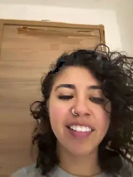 Amareto  online show from September 2025 01:50:01 AM