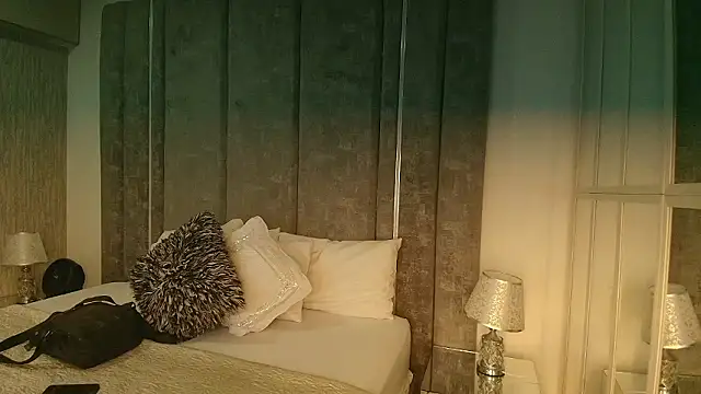 Amareto  online show from March 2026 11:29:02 AM