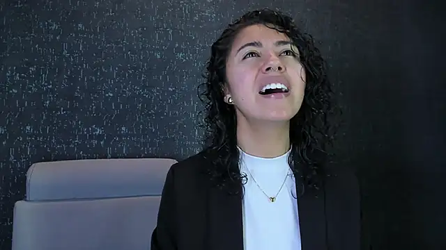 Amareto  online show from January 2026 09:56:02 AM