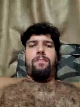 Snapshot of Luksmen chatting on December 2024 11:12:02 PM Luksmen online show from December 2024 11:12:02 PM