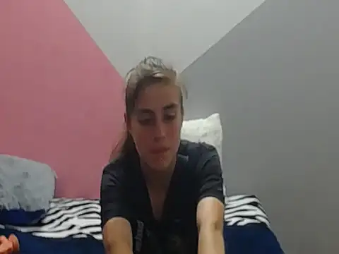 Merily streep online show from November 2025 07:47:02 PM