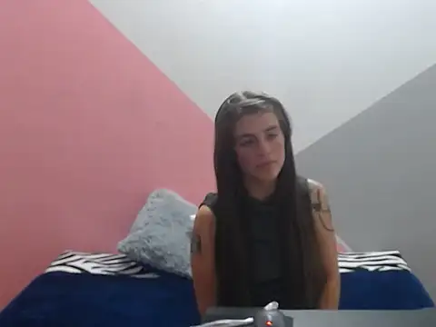 Snapshot of Merily_streep chatting on November 2025 06:33:02 PM Merily streep online show from November 2025 06:33:02 PM