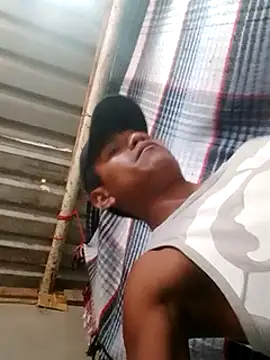 Snapshot of Moreno1813 chatting on March 2025 05:59:02 PM Moreno1813 online show from March 2025 05:59:02 PM