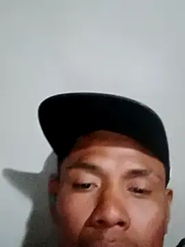 Snapshot of Moreno1813 chatting on February 2025 06:53:02 AM Moreno1813 online show from February 2025 06:53:02 AM