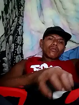 Snapshot of Moreno1813 chatting on March 2025 08:39:02 AM Moreno1813 online show from March 2025 08:39:02 AM