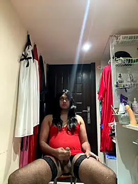 Snapshot of PunyClick8 chatting on October 2025 06:01:02 PM PunyClick8 online show from October 2025 06:01:02 PM