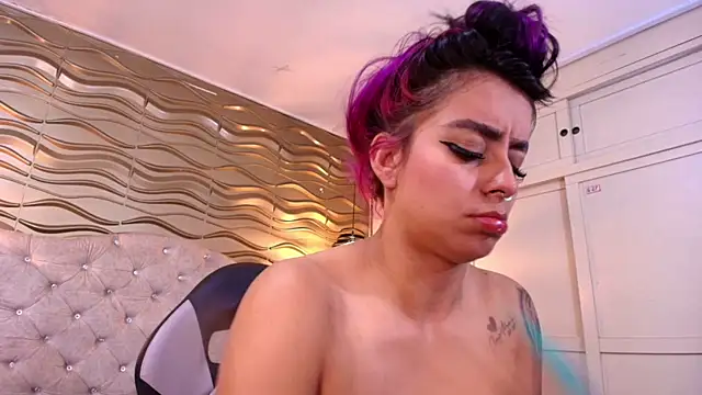 Andreita Jones online show from March 2026 12:00:02 PM