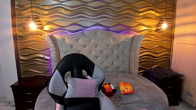 Snapshot of Andreita_Jones chatting on October 2025 11:45:02 AM Andreita Jones online show from October 2025 11:45:02 AM