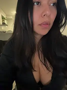 PetitLumiere online show from March 2026 04:05:02 AM