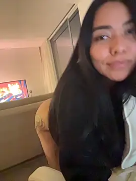 PetitLumiere online show from November 2025 03:44:01 AM