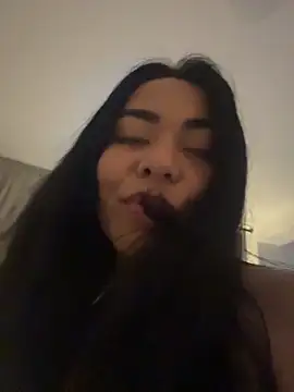 PetitLumiere online show from February 2026 04:13:02 AM