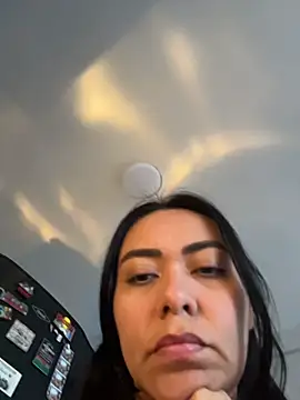 PetitLumiere online show from March 2026 11:01:02 PM