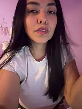Snapshot of PetitLumiere chatting on February 2025 12:58:02 AM PetitLumiere online show from February 2025 12:58:02 AM