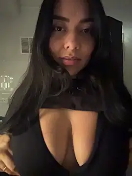 PetitLumiere online show from February 2026 06:02:01 AM