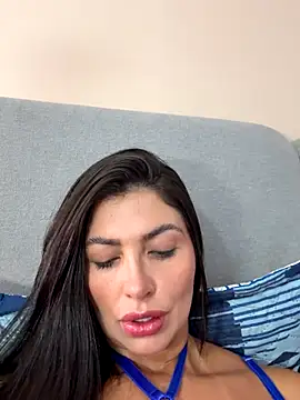 Snapshot of temptation_sweet chatting on October 2025 09:04:02 PM temptation sweet online show from October 2025 09:04:02 PM