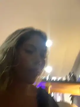 Ammy Castro online show from February 2026 09:12:01 PM