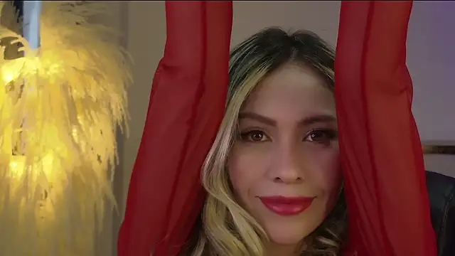 Ammy Castro online show from November 2025 09:18:02 PM