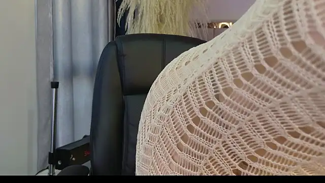 Ammy Castro online show from February 2026 10:27:02 PM