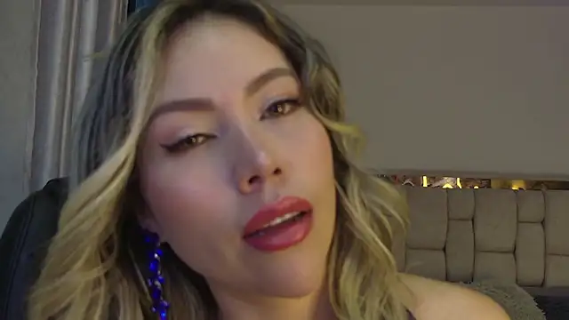 Ammy Castro online show from March 2026 09:42:02 PM