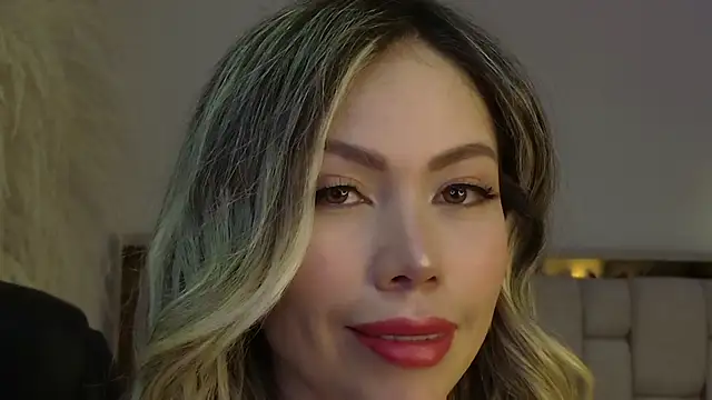 Ammy Castro online show from March 2026 09:41:01 PM