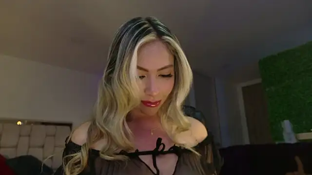 Ammy Castro online show from September 2025 11:21:01 PM