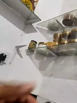 Snapshot of Kunchiii chatting on January 2025 01:40:01 PM Kunchiii online show from January 2025 01:40:01 PM